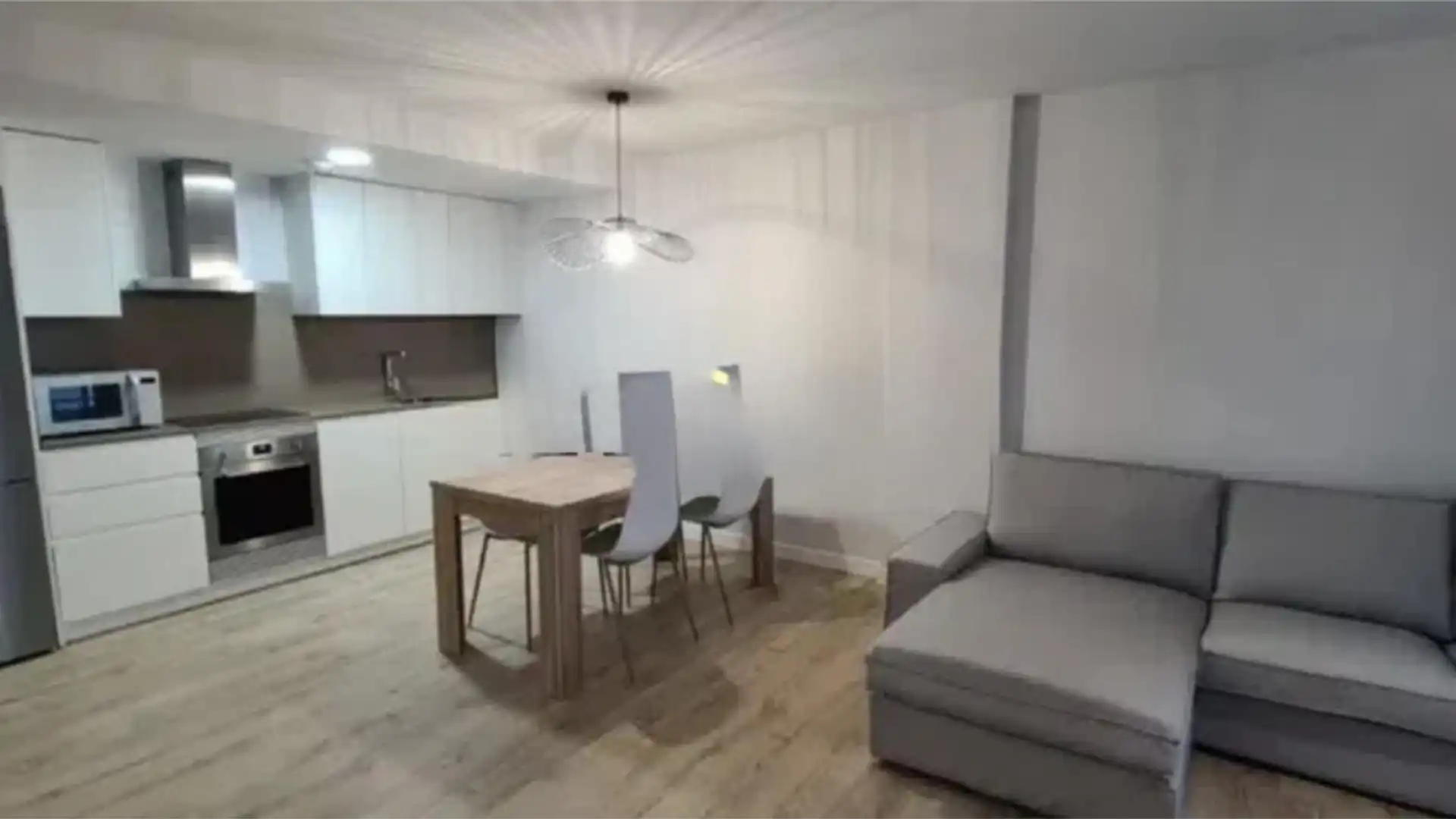 Piso en  Calle Castillejos 95 - Foto 5