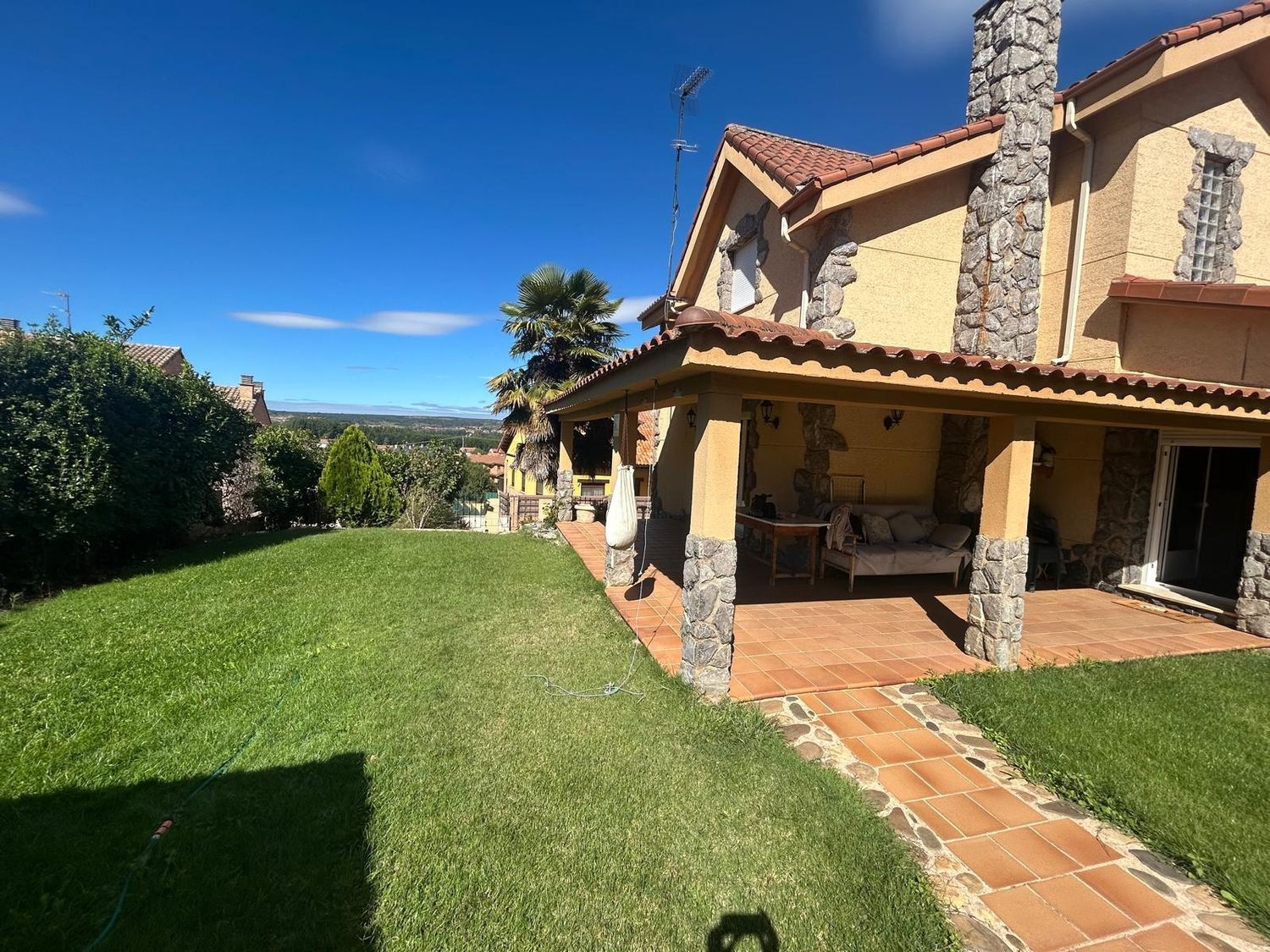 Casa o chalet independiente en Sariegos - Foto 8