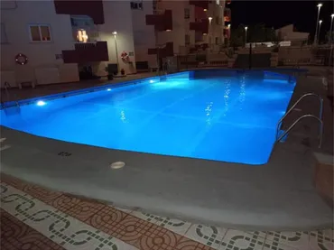 Piso en Calahonda - Foto 2