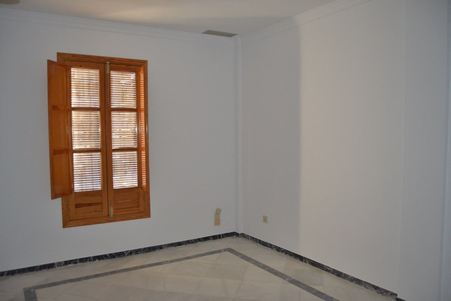 Casa de pueblo en Calle manuel siurot, 80 - Foto 2