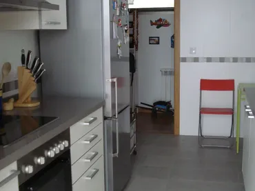 Piso en  Carrer del Camp de Túria - Foto 10