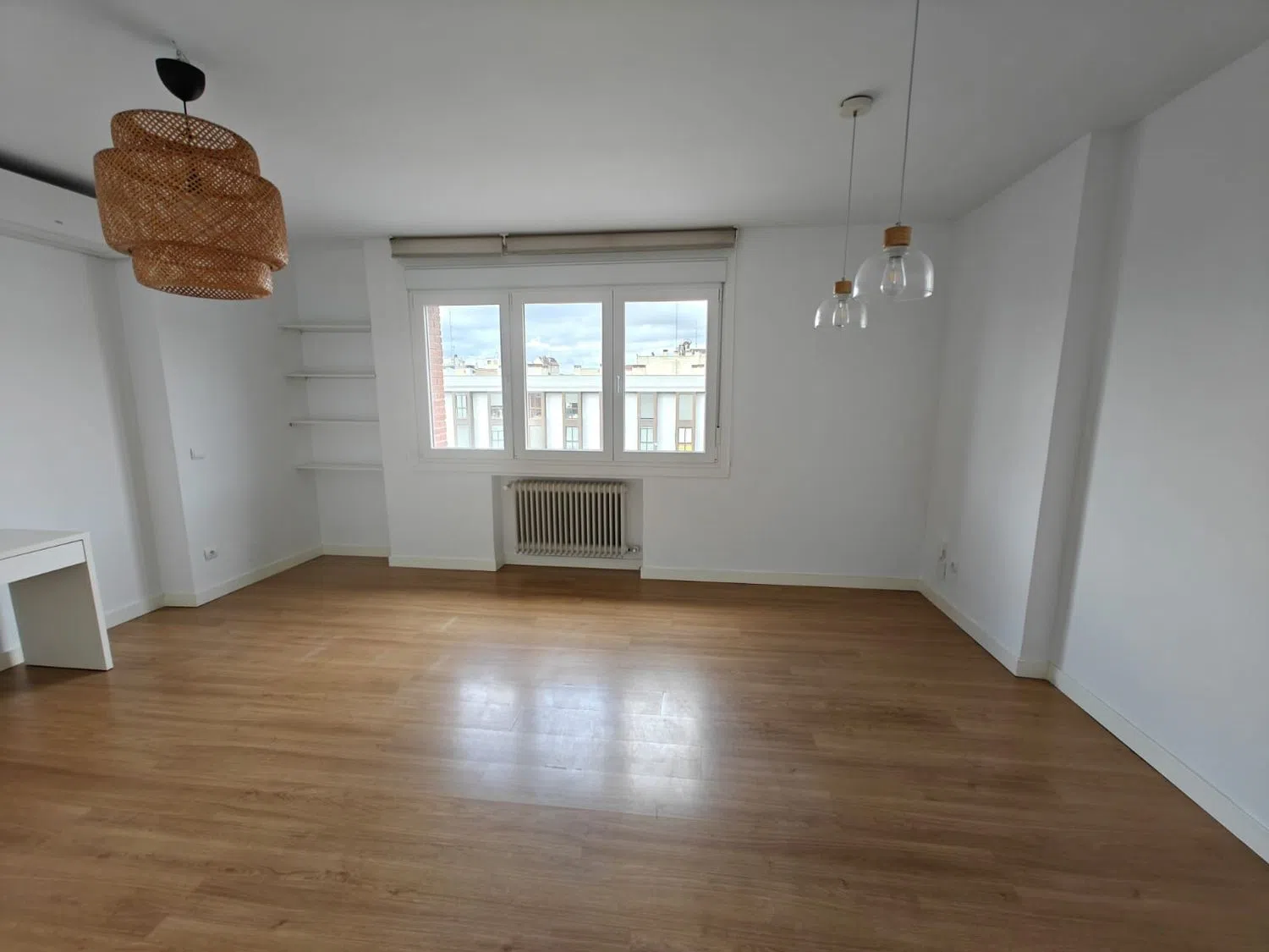 Piso en calle de la Infanta Mercedes, 61 - Foto 2