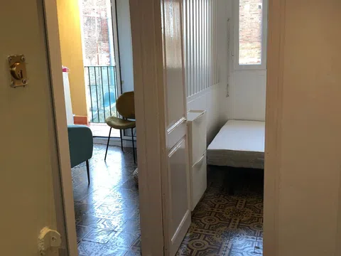 Estudio en calle d'En Robador, 8 - Foto 2