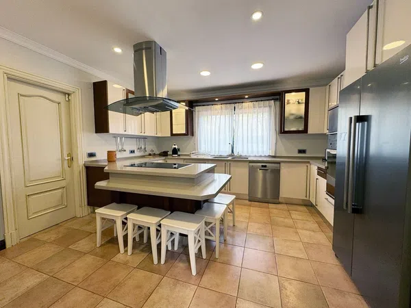 Casa o chalet independiente en Avenida Reina Doña Sofia, 34, Bahía de Marbella - Foto 28