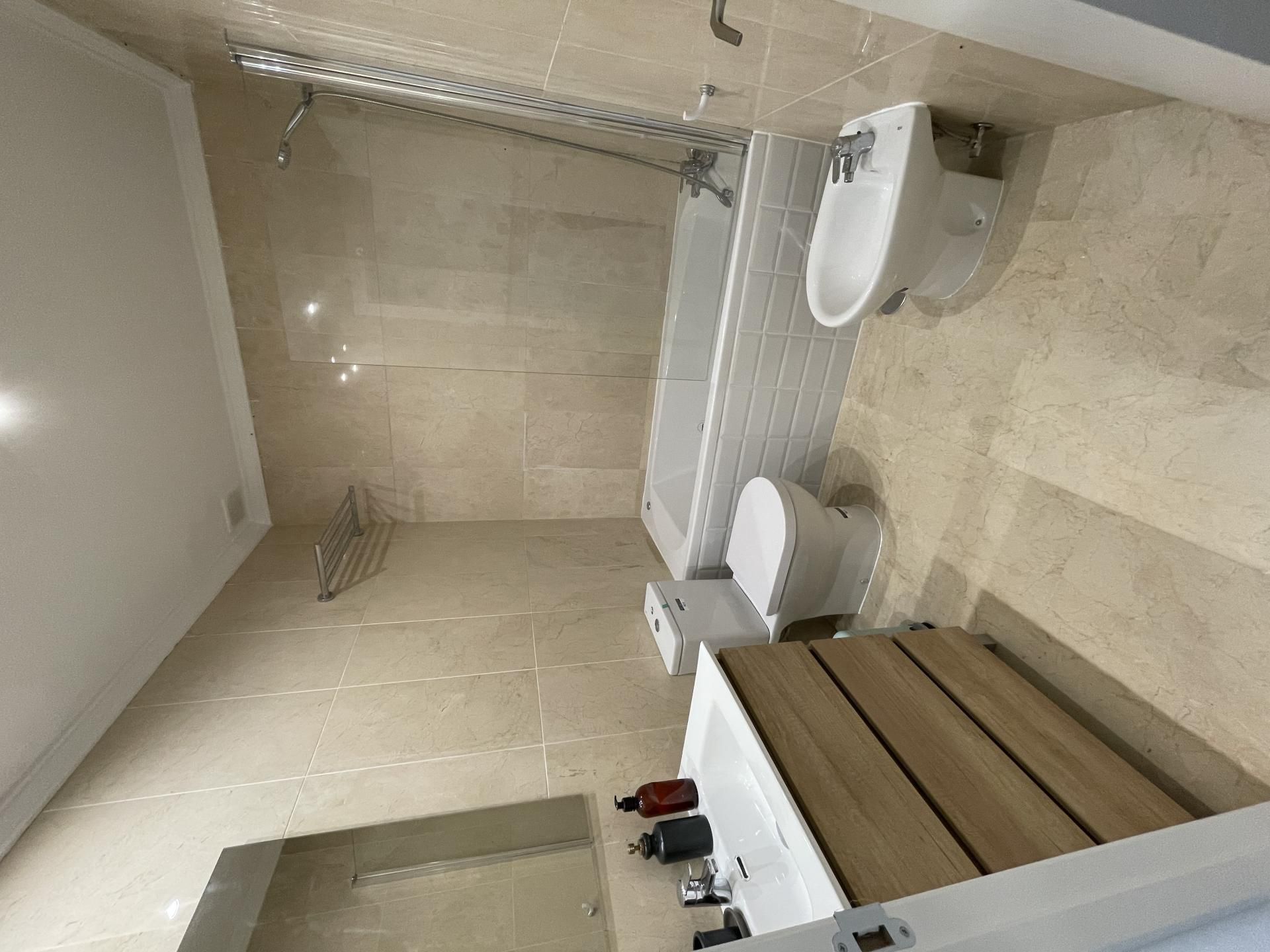 Piso en  Calle Viena 27-D 71 - Foto 17