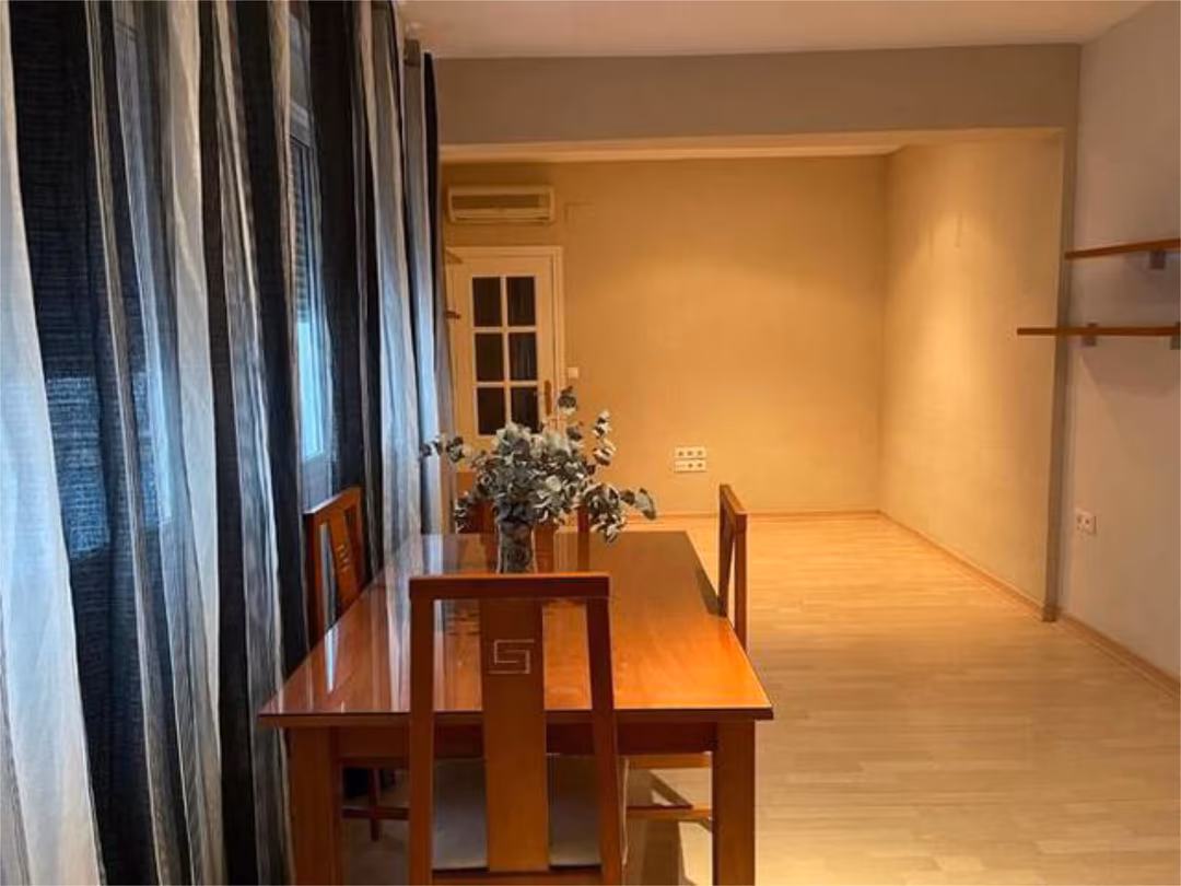 Piso en Ciudad Jardín - Foto 7