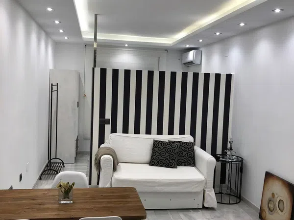 Estudio en calle Camino de Suárez, 31