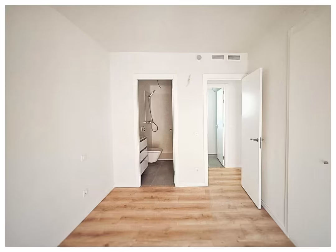 Piso en  Calle de Circón 5 - Foto 13