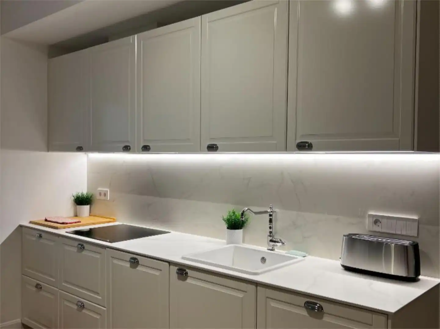 Piso en  Avenida del General Perón 13 - Foto 8