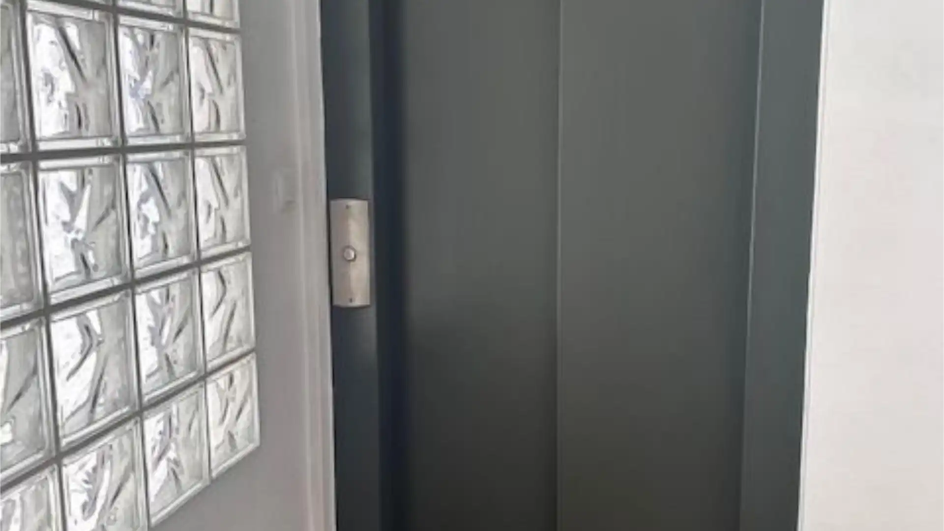 Piso en  Carrer del Pintor Clarós 31 - Foto 31