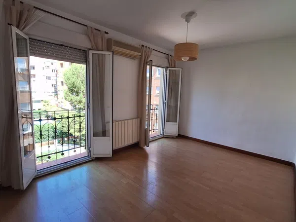 Piso en calle Zurbano, 87