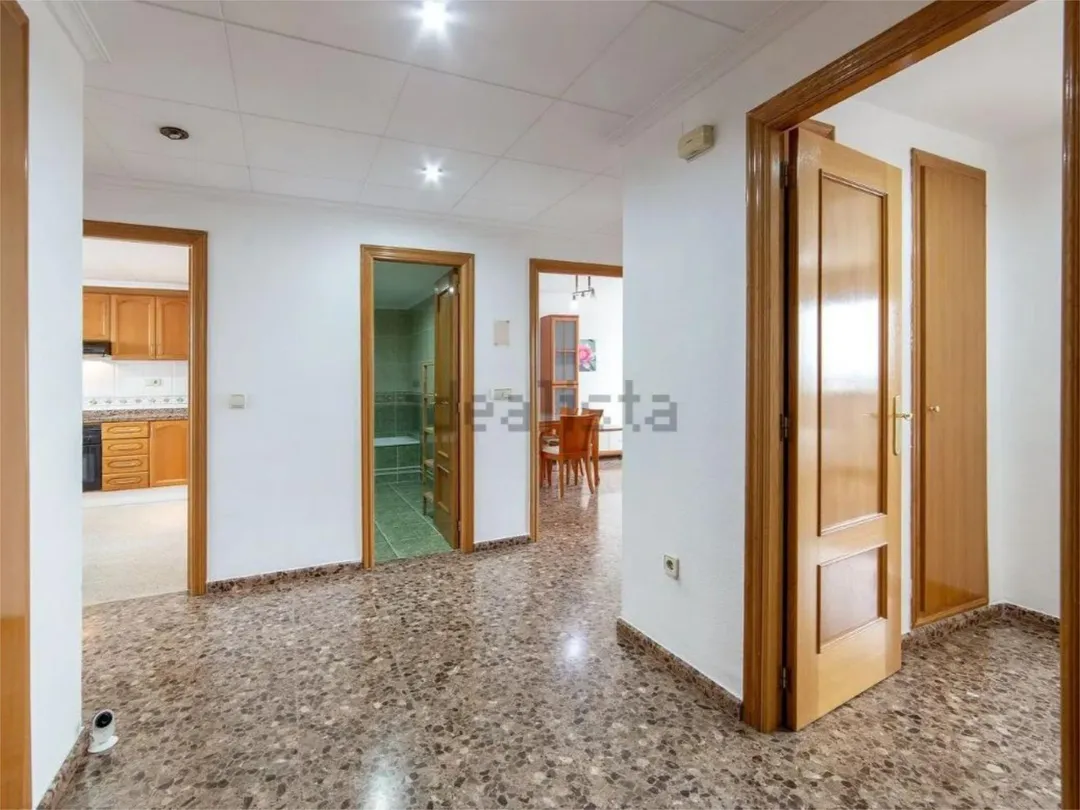 Piso en  Carrer de Carmen Estellés 10 - Foto 11