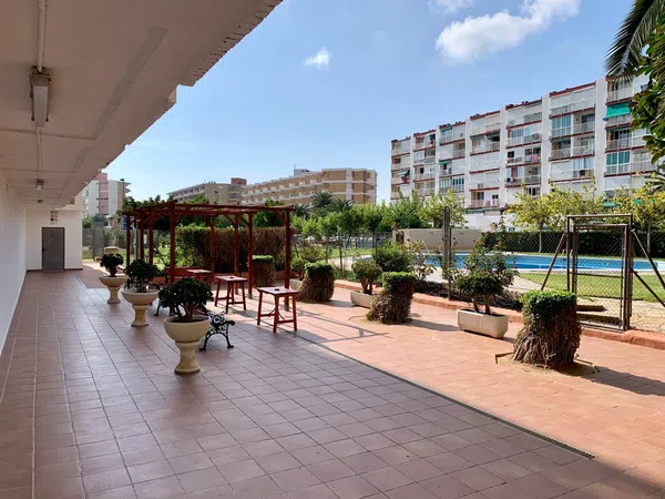 Estudio en Calle de Joaquim Serra, 10 - Foto 18