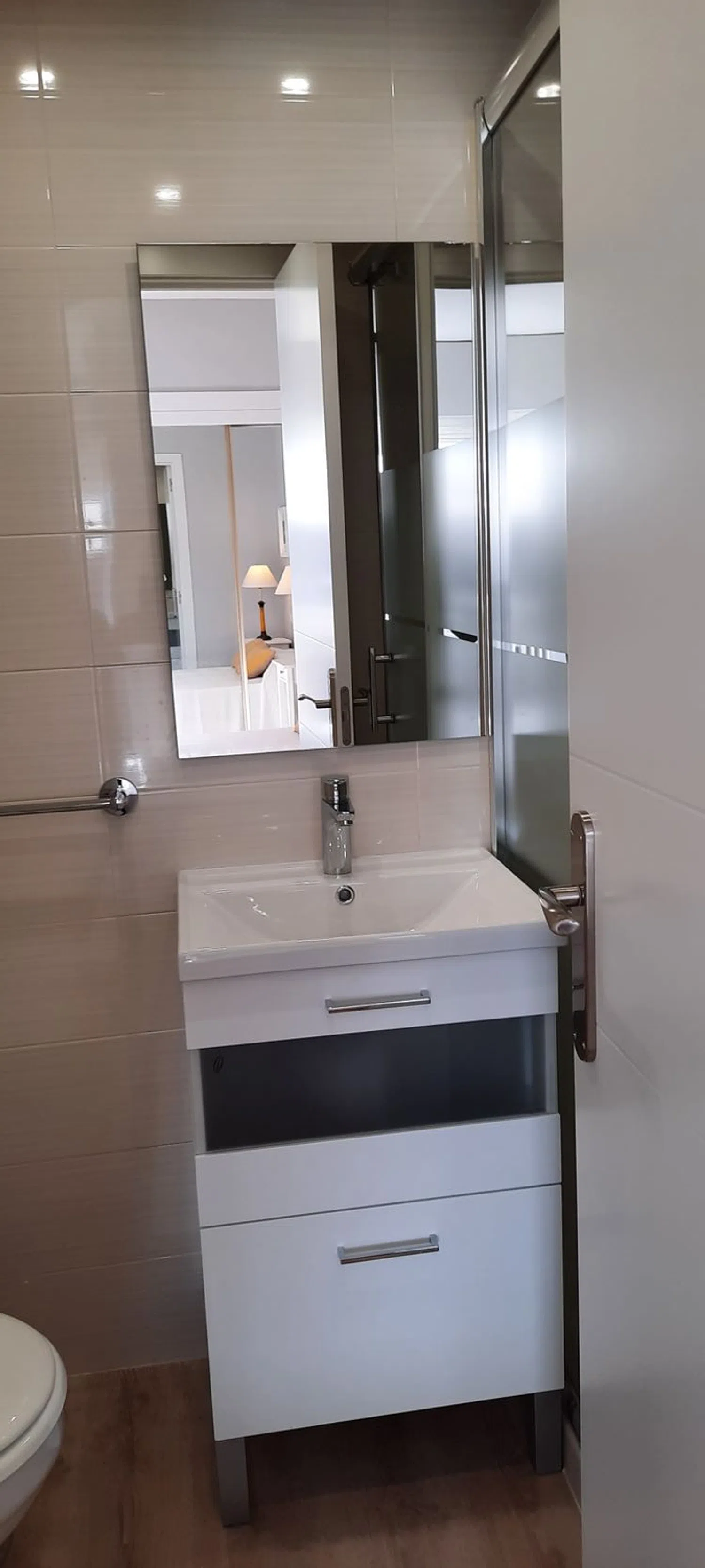 Piso en calle de la Infanta Mercedes, 62 - Foto 19