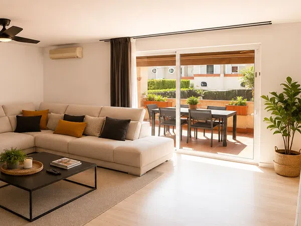 Chalet adosado en Can Bou - Foto 3