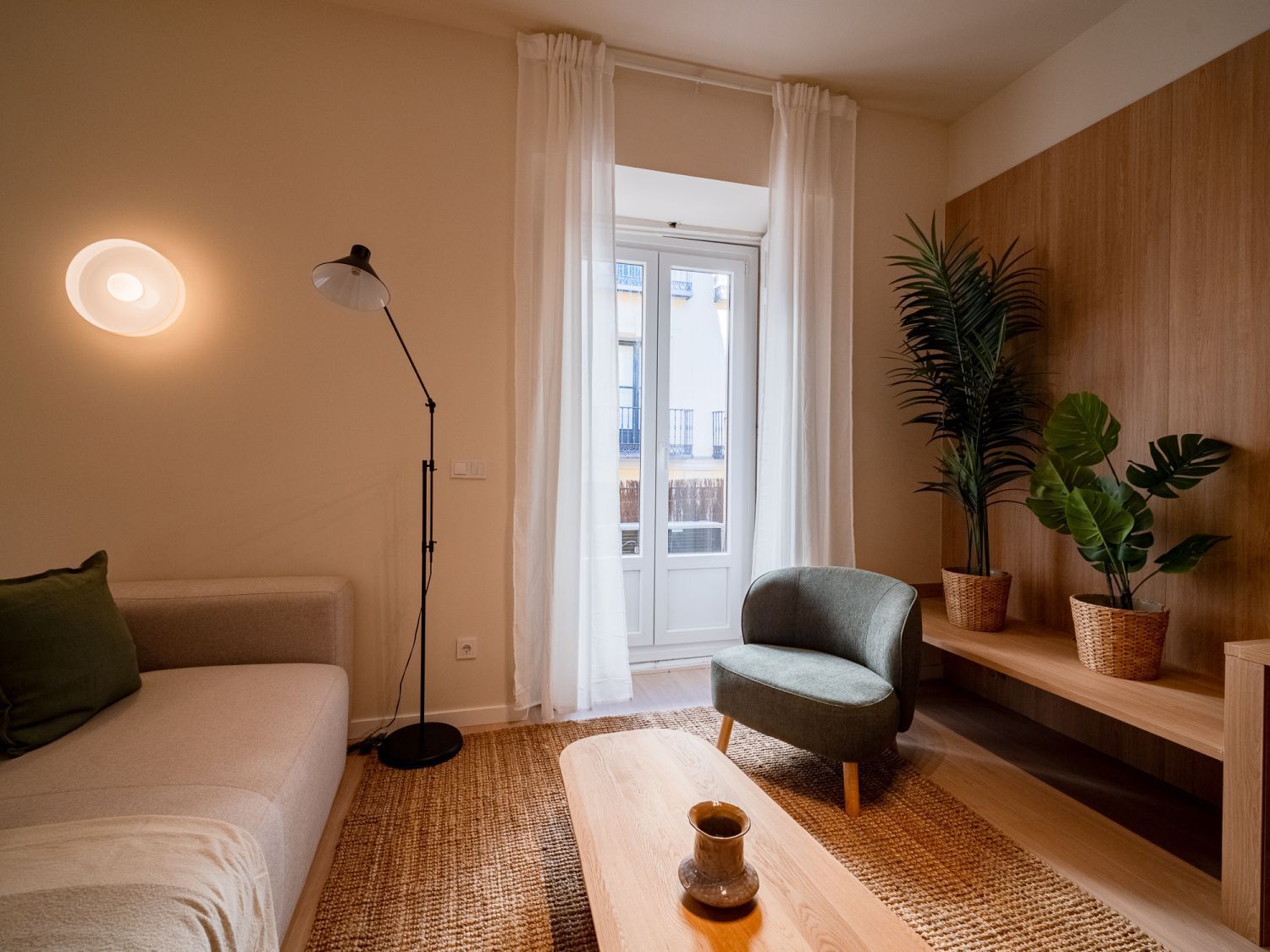 Piso en calle de la Cava Baja - Foto 3