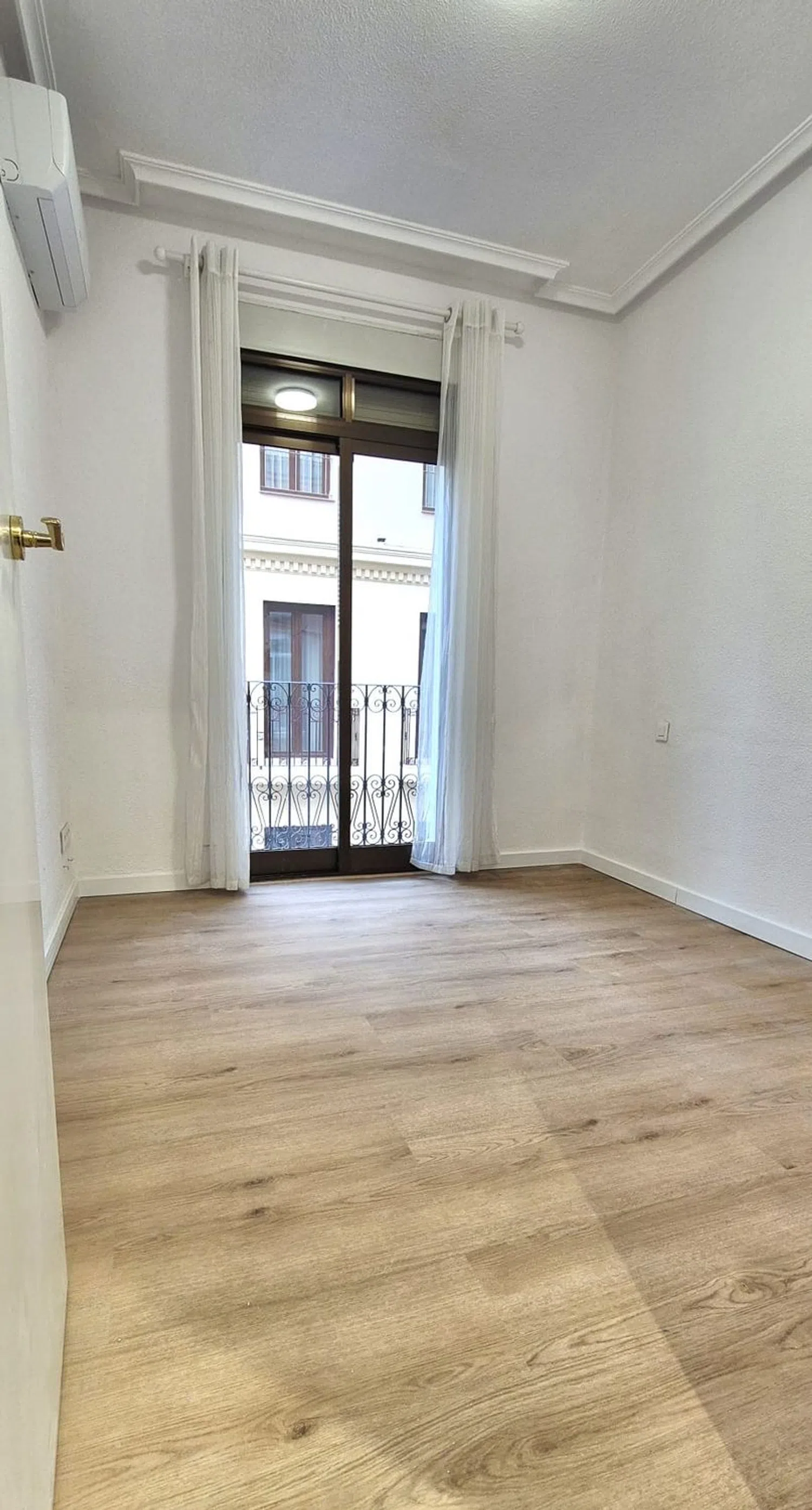 Piso en calle Vicente Inglada, 14 - Foto 2