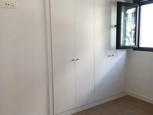 Piso en Isabel de Villena, 1 - Foto 7