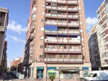 Piso en  Calle Veinte Metros 2 - Foto 1