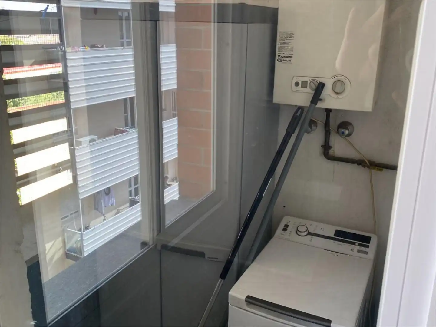 Piso en  Avenida Ronda del Tamarguillo 25 - Foto 4