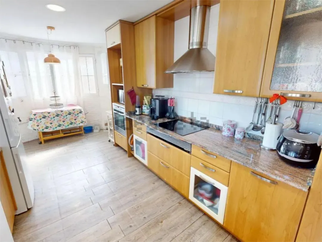 Piso en  Carrer Benejama 19 - Foto 6