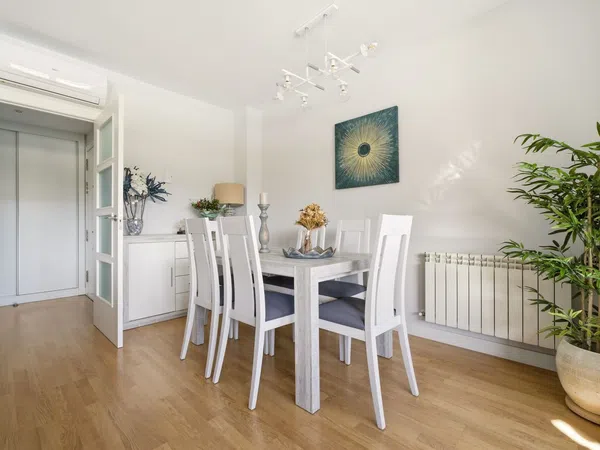 Piso en calle Cristóbal Colón, 6 - Foto 5