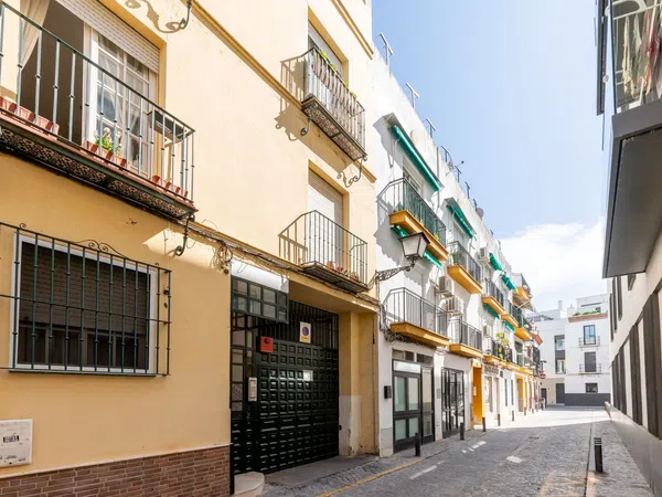 Piso en Barrio Calle Betis - Pagés del Corro - Foto 3