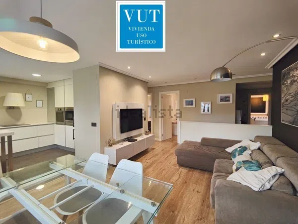 Piso en calle González Besada, 10 - Foto 1