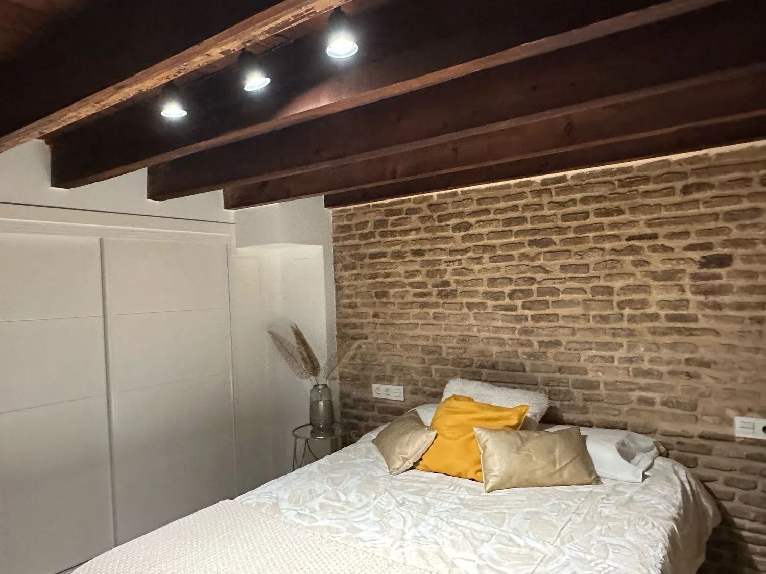 Dúplex en Barrio Puerta Carmona-Puerta Osario-Amador de los Ríos - Foto 4