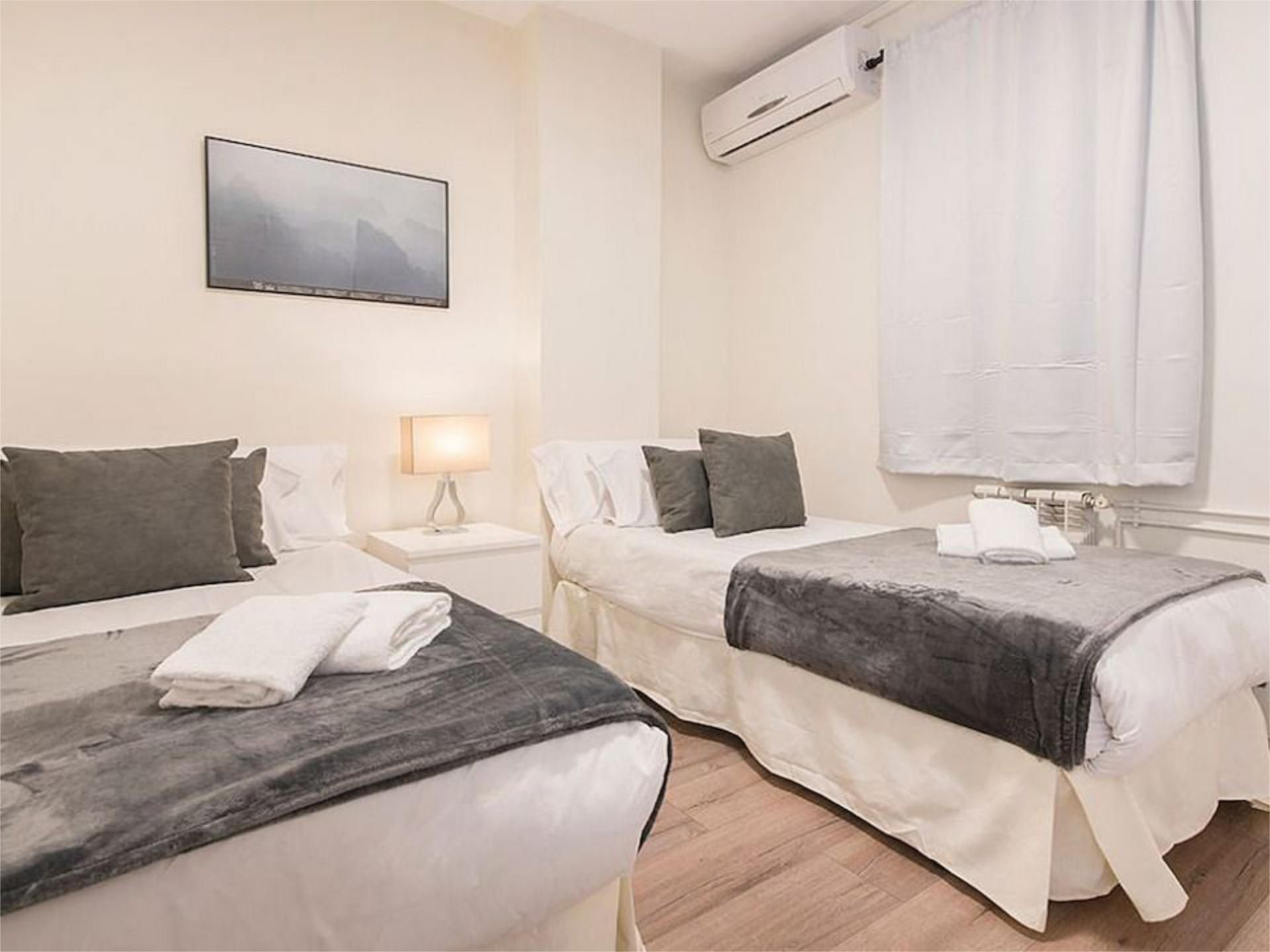 Piso en  Carrer del Consell de Cent 417-4 - Foto 7