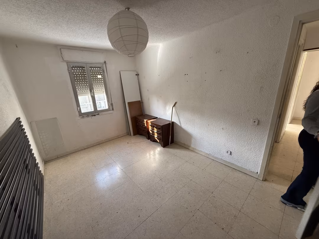 Piso en  Calle de Gregorio López Madera 29 - Foto 3