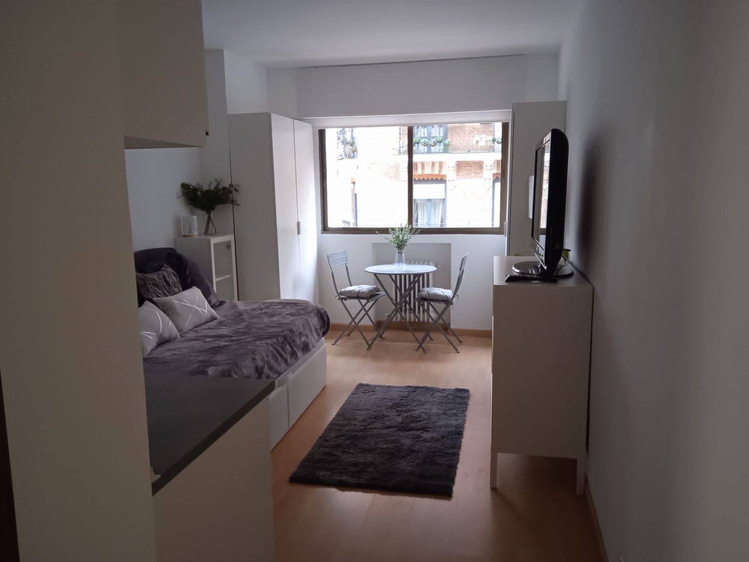 Estudio en glorieta del General Álvarez de Castro, 5