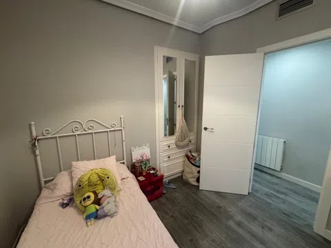 Piso en calle del general Ricardo, 116