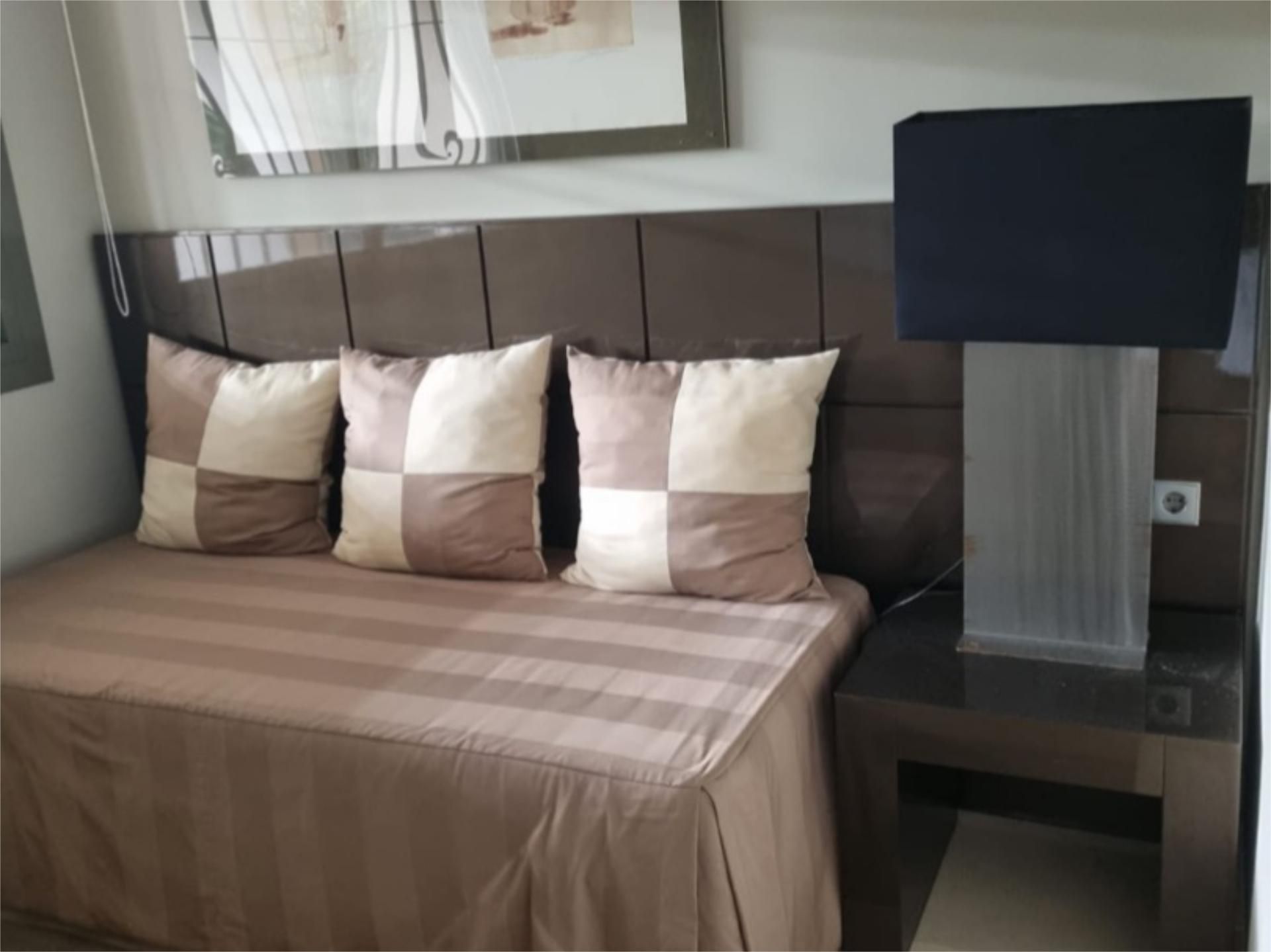 Piso en  Avenida Pintor Fernando Soria 10 - Foto 13