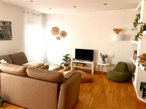 Piso en calle de les Acàcies, 17