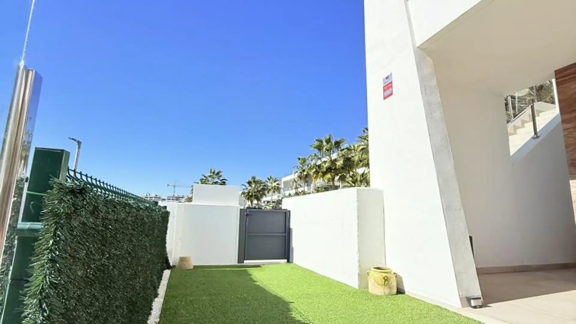 Planta baja en  Carrer d'Equador 22 - Foto 20