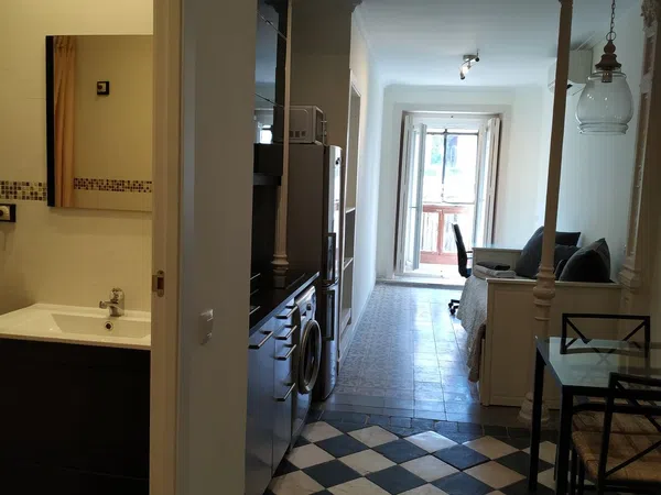 Estudio en calle de Preciados, 34