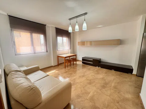 Piso en calle Virgen Antigua, 12 b