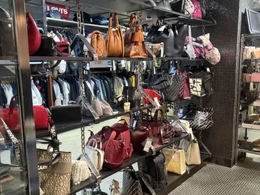 Local comercial en  Carrer d'Alboraia 33 - Foto 4