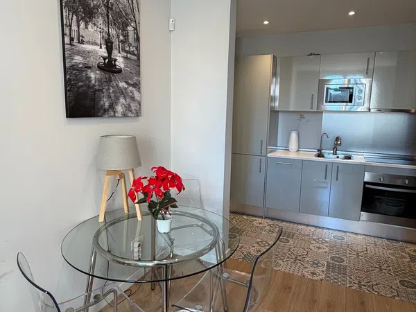 Piso en calle de València, 193 - Foto 3