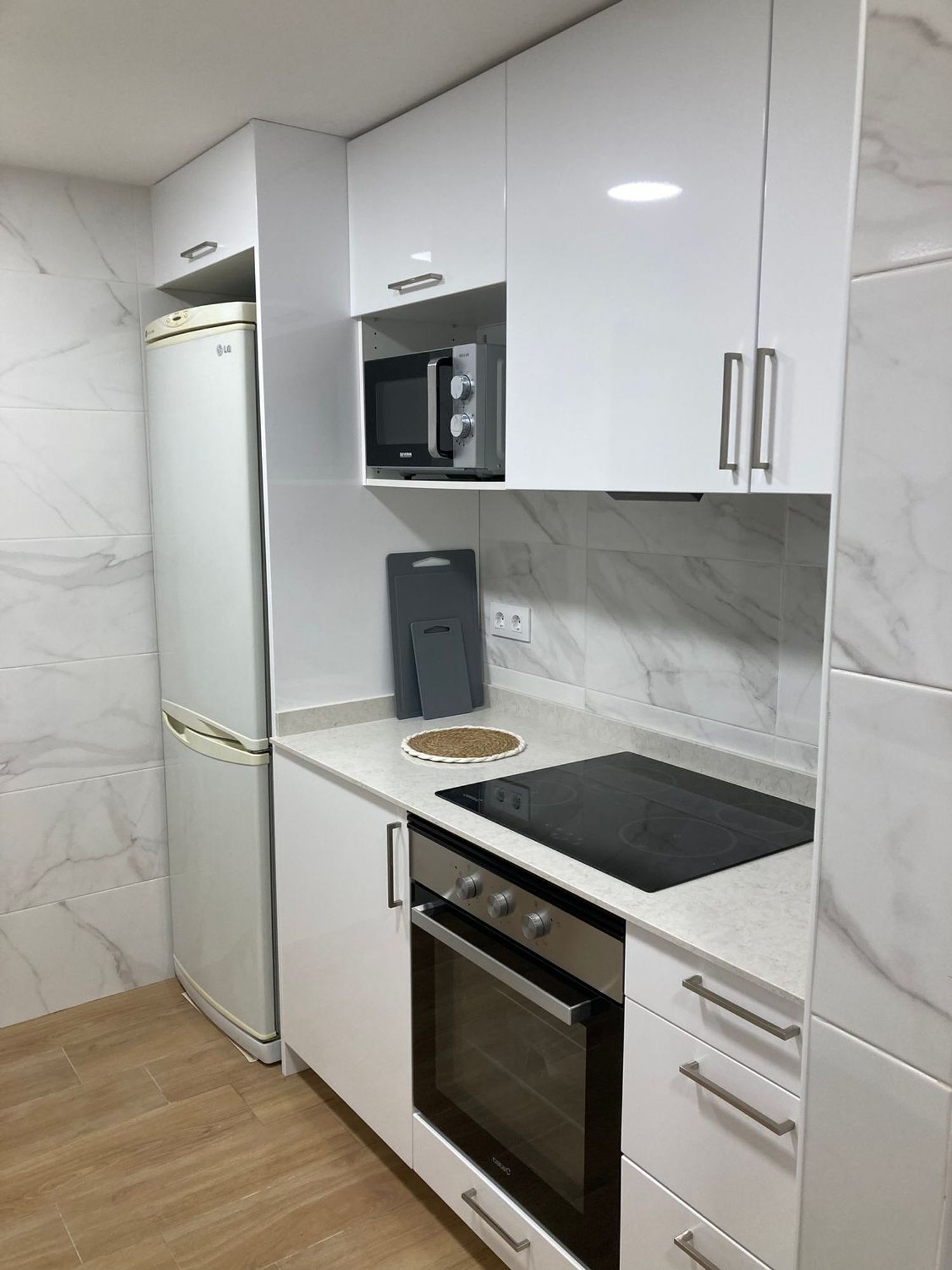 Piso en calle del Pintor Parra, 10 - Foto 4