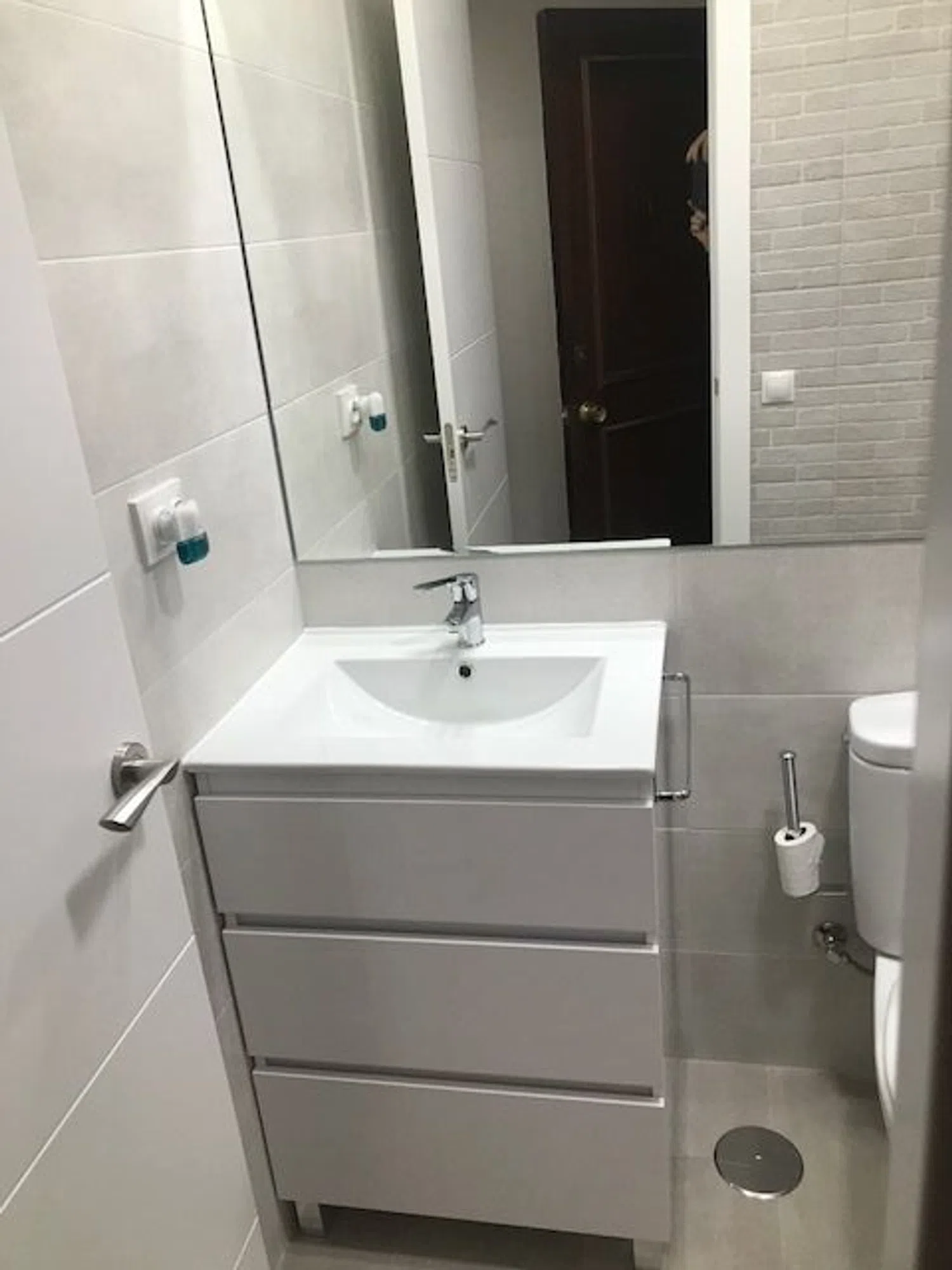 Estudio en avenida del General Perón, 32 - Foto 17