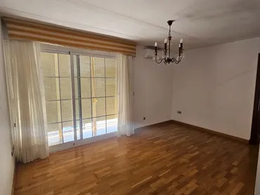 Piso en  Calle Leiria 21 - Foto 1