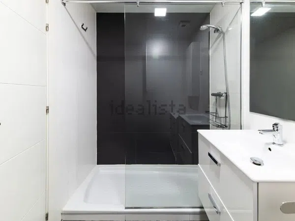 Piso en calle de Carlos y Guillermo Fernández Shaw, 1 - Foto 12