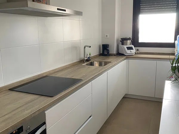 Piso en avenida del Aeropuerto, 48