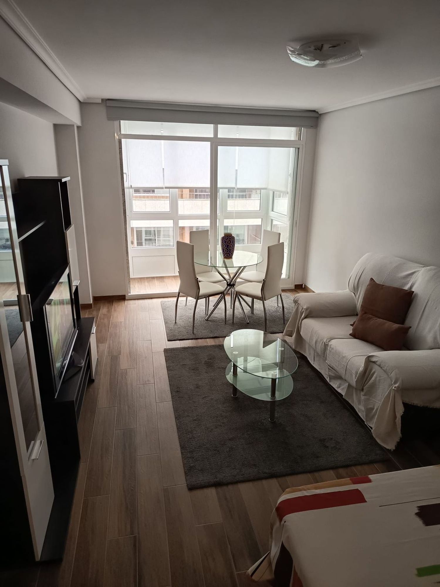 Estudio en calle Uruguay, 18 - Foto 1