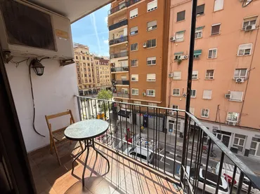 Piso en  Avenida Avenida Pérez Galdós - Foto 4