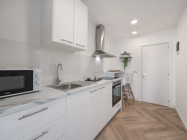 Estudio en Barrio Carolinas Bajas - Foto 7