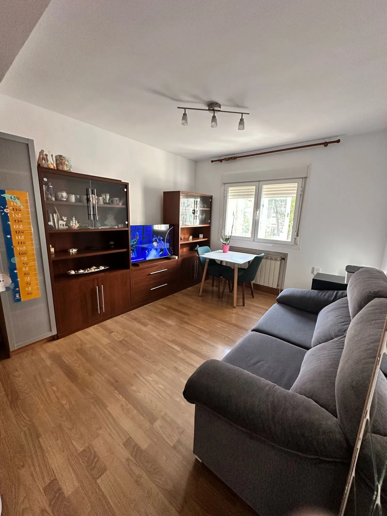 Piso en calle de Vélez Rubio, 189 - Foto 1