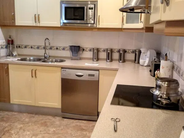 Chalet adosado en Calle Espacio, 1, Polígonos - Recinto Ferial - Foto 8
